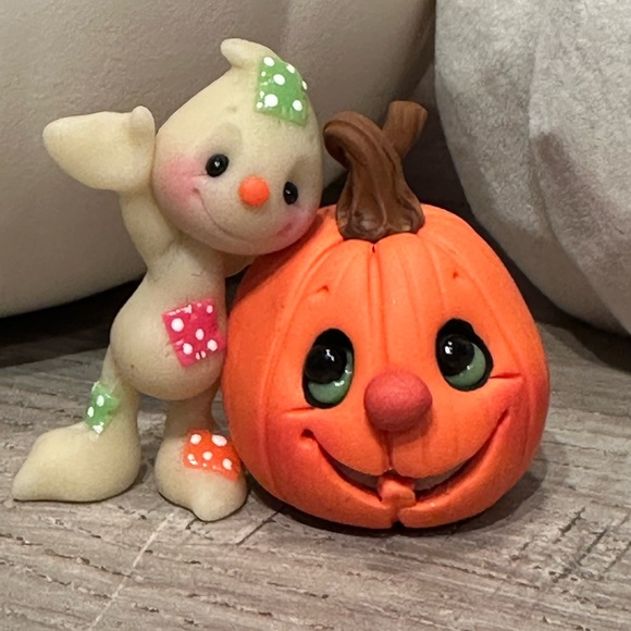 Other - Glow-in-the-Dark Ghost with Pumpkin Friend